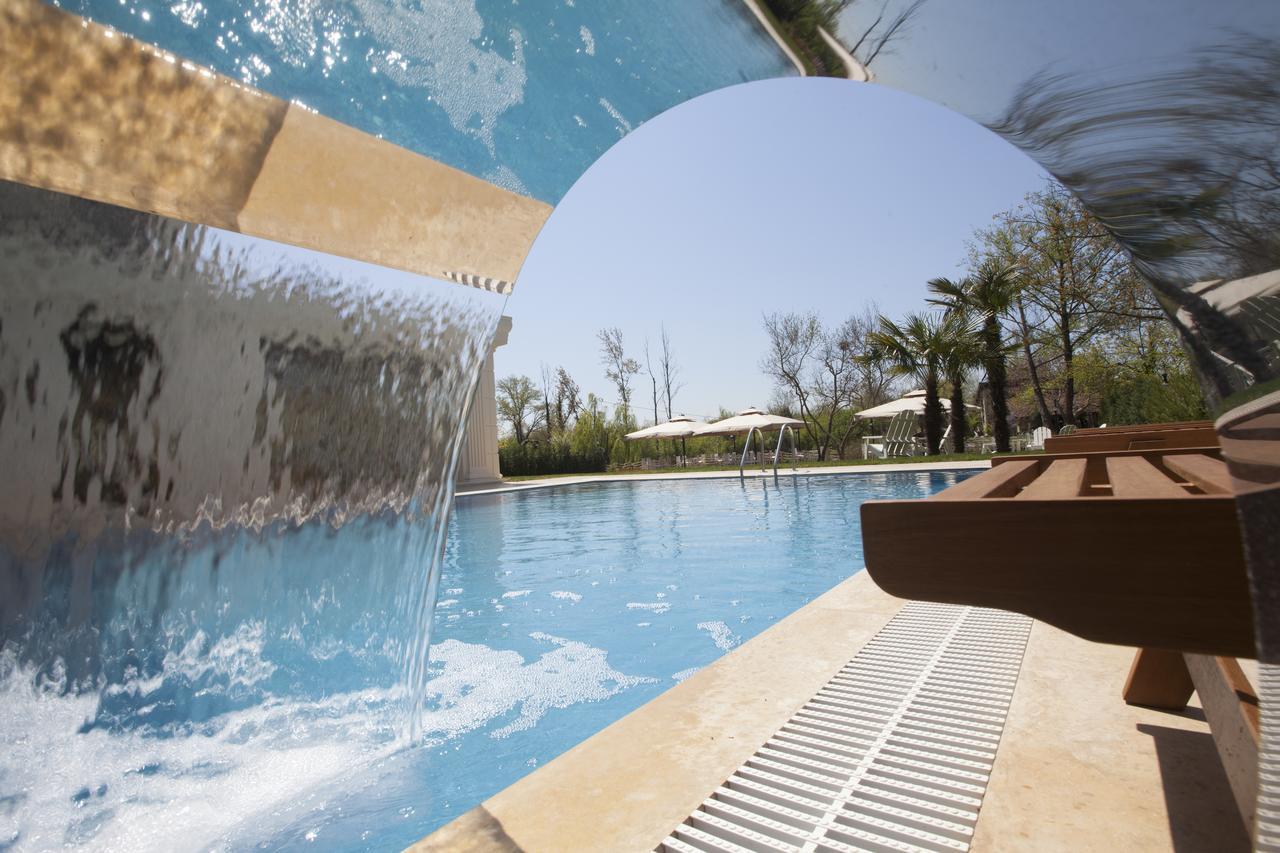 אגווה The Escape Hotel מראה חיצוני תמונה